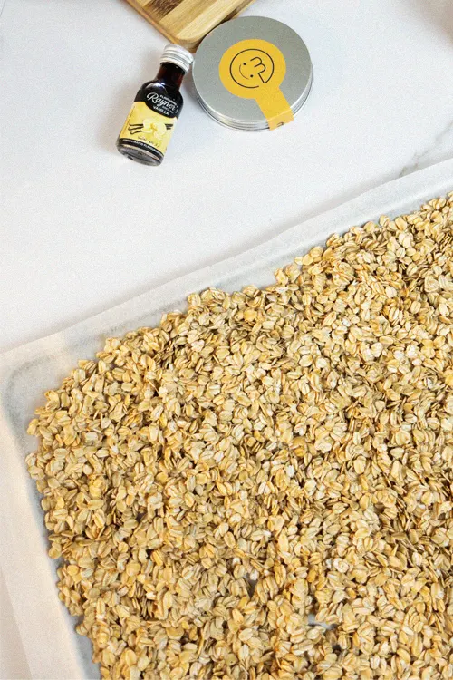 Cách làm granola bước 2 nướng yến mạch